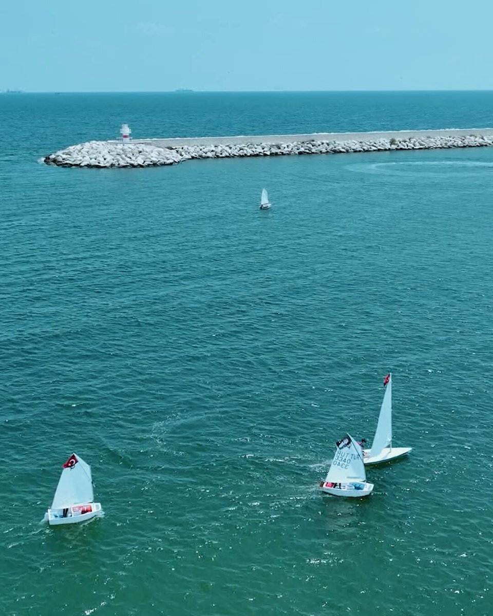 Mersin'de Su Sporları Merkezi, Binlerce Vatandaşa Hizmet Veriyor