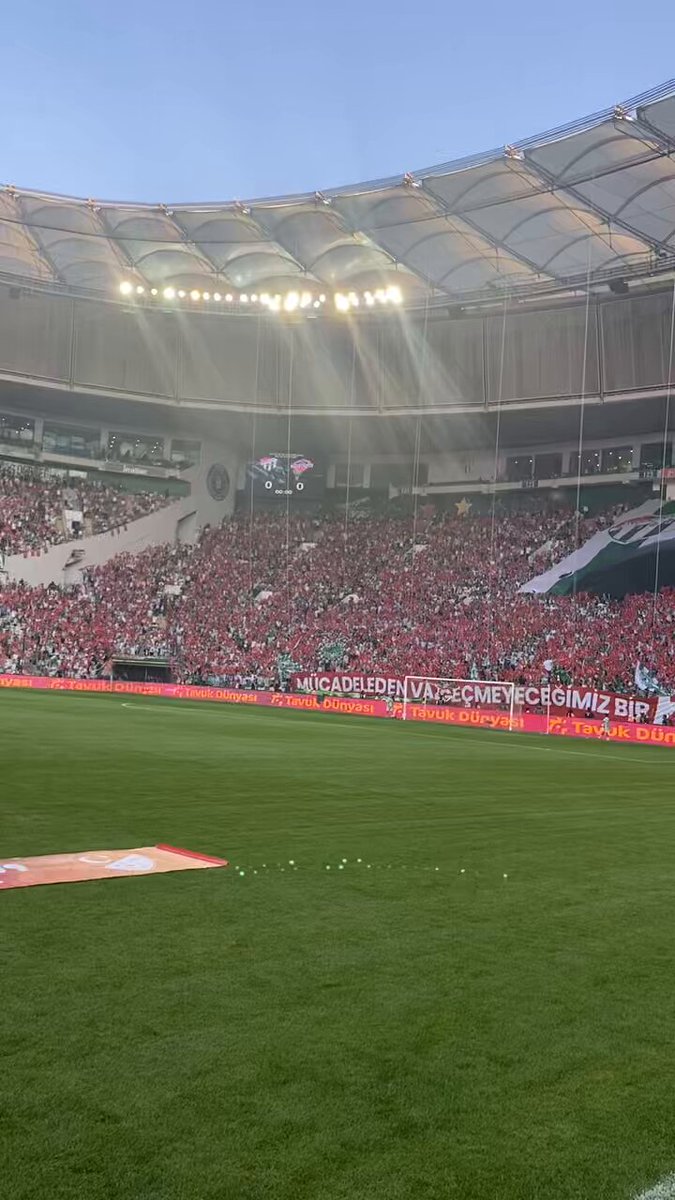 30 Ağustos Zafer Bayramı'nda Bursaspor Tribünleri Coştu